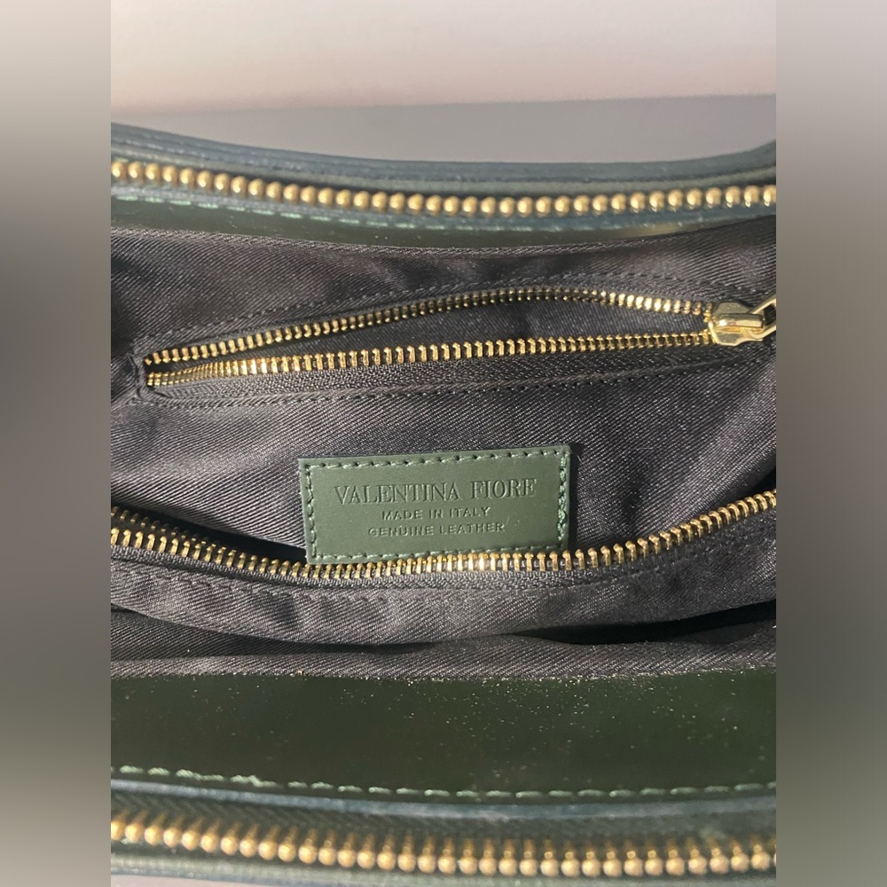 Valentina Fiore Green Woven Leather Purse - Picture 8 of 9